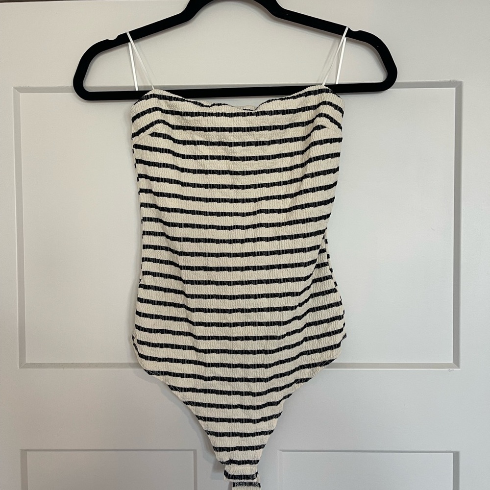 Gaze Strapless Black and White Striped Bodysuit